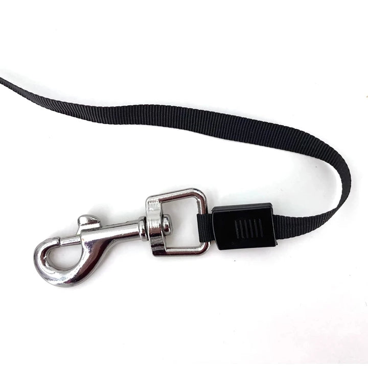 Retractable Dog Leash (3m/5m) – Strong & Flexible!